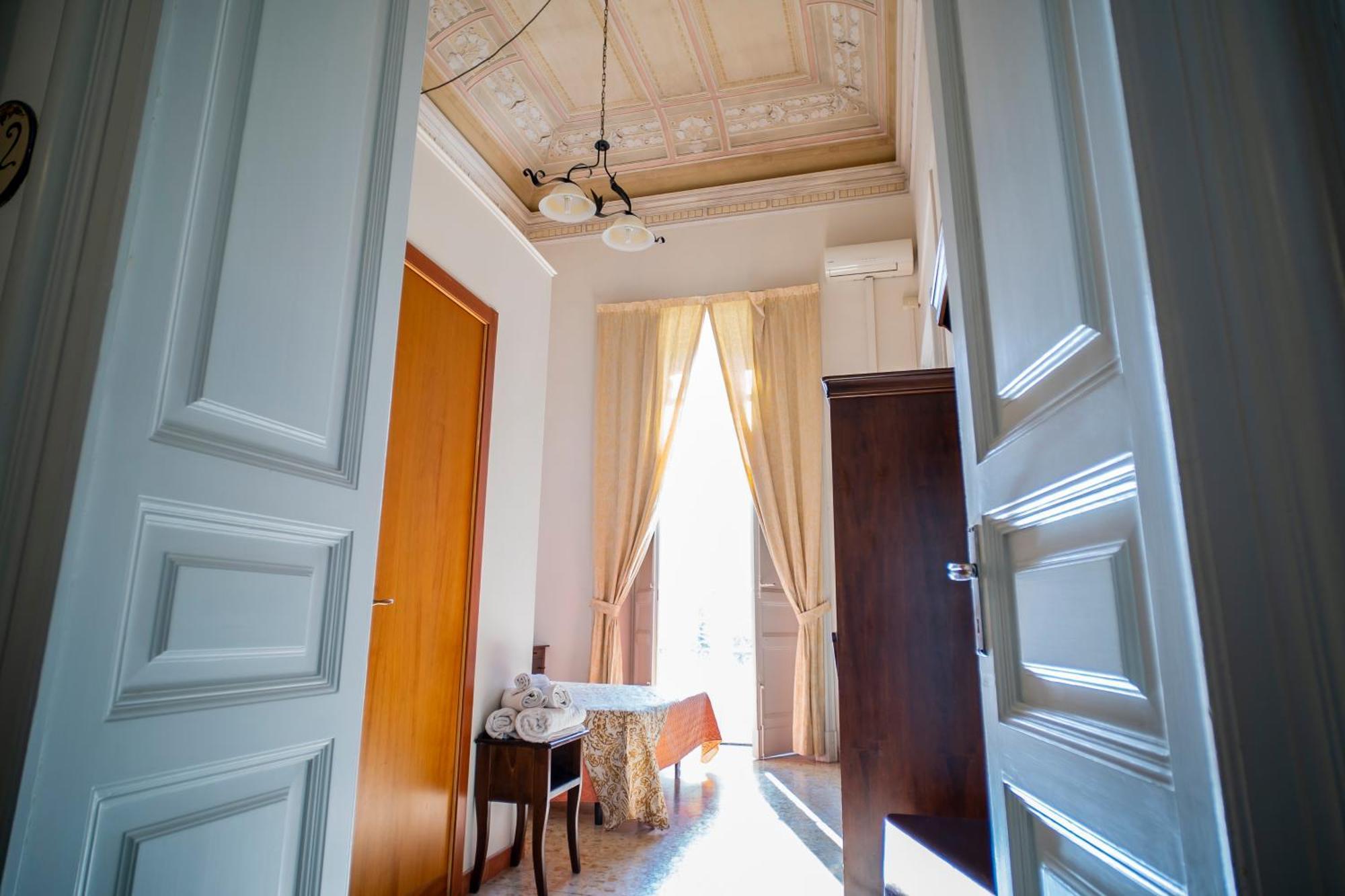 San Demetrio Hotell CTA Exteriör bild